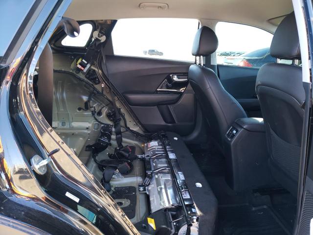 KNDCC3LC1H5083870 KIA NIRO EX