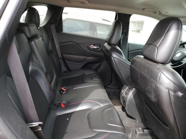 1C4PJMBXXKD477124 Jeep Cherokee Trailhawk