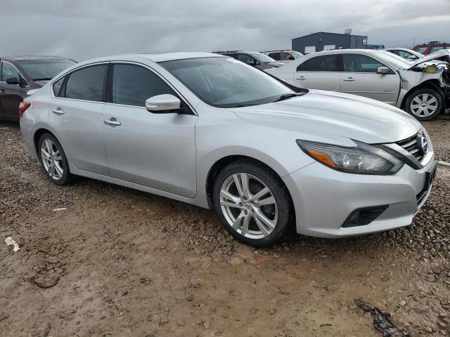 1N4BL3AP6HC151504 Nissan Altima 3.5sl