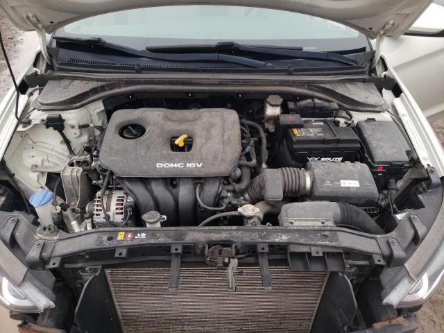2018 HYUNDAI ELANTRA SE KMHD74LF8JU590586
