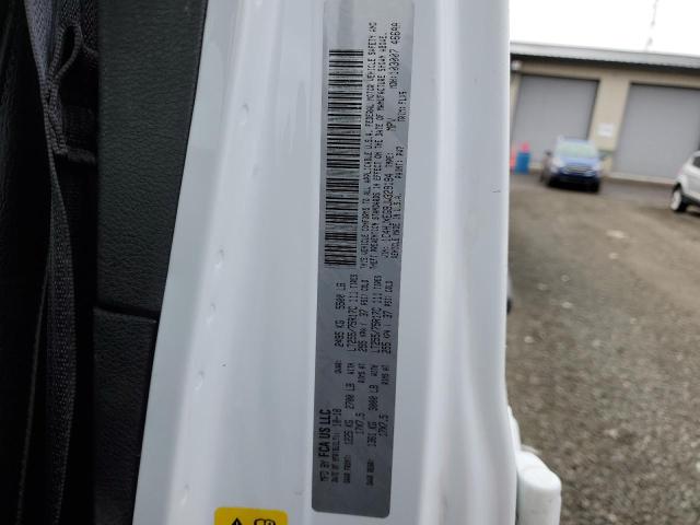1C4HJXEG9JW329194 Jeep Wrangler Unlimited Sahara