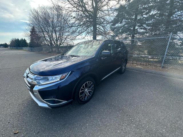 2017 Mitsubishi Outlander ES