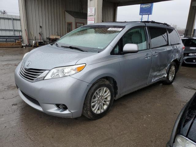 2014 Toyota Sienna XLE