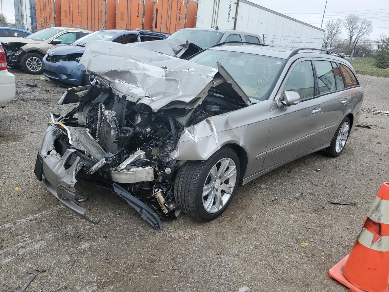 2009 Mercedes-Benz E 350 4Matic for Sale in Bridgeton, MO - Front End