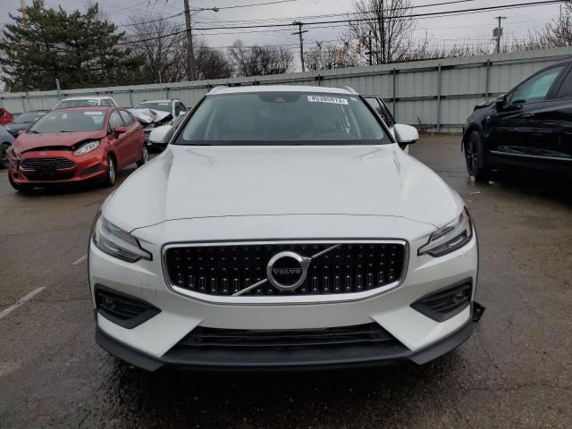 2021 VOLVO V60 CROSS - YV4102WK0M1077909