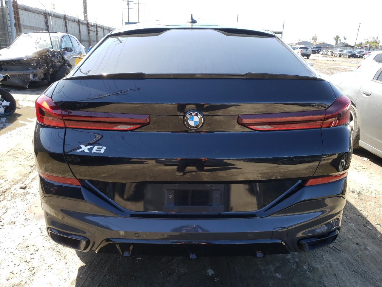 5UXCY4C06M9E01287 BMW X6 2021