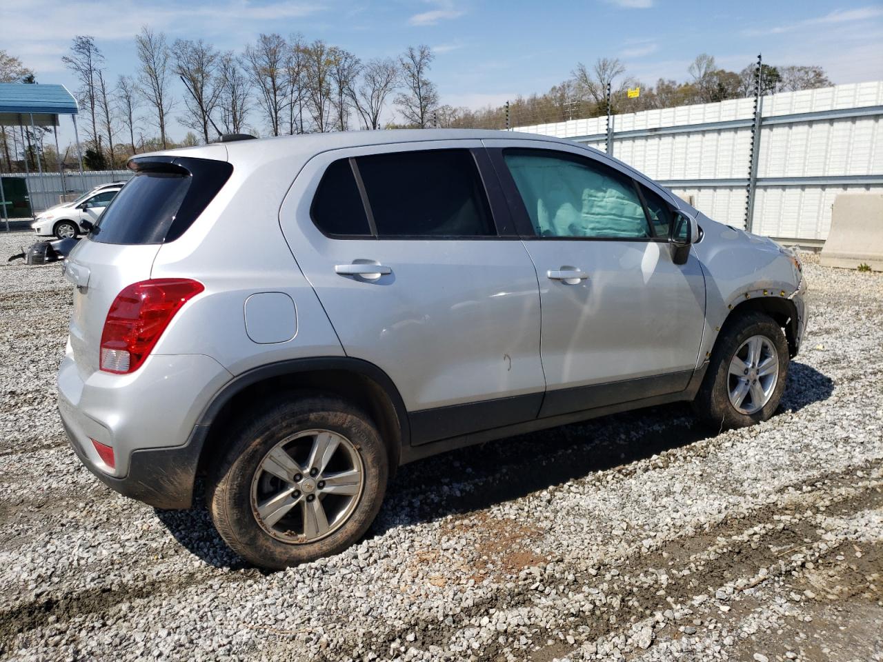 KL7CJNSB2LB319895 CHEVROLET TRAX 2020