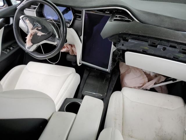5YJXCBE20HF054066 Tesla MODEL X