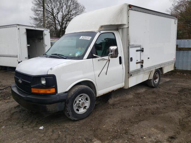 Salvage cars for sale from Copart Seaford, DE: 2003 Chevrolet Express G3500