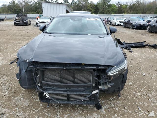 2018 VOLVO S90 T5 MOM - LVY982AK5JP027904
