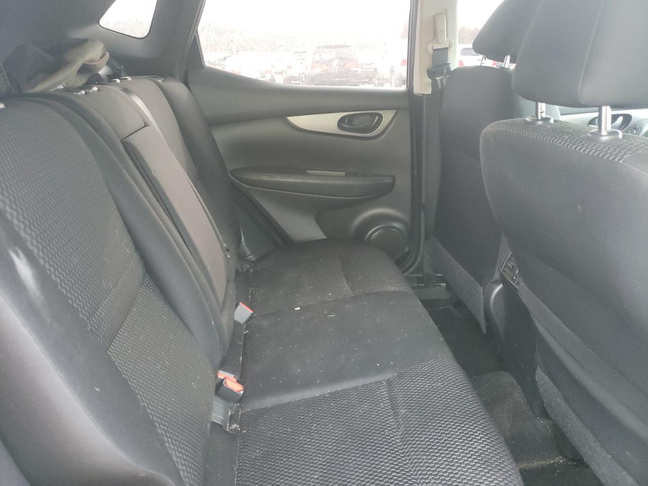 JN1BJ1CR2KW353249 NISSAN ROGUE 2019