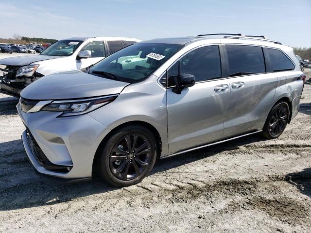 2022 TOYOTA SIENNA XSE - 5TDXRKECXNS132397