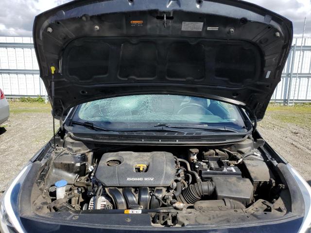 3KPFL4A78JE213288 KIA FORTE LX