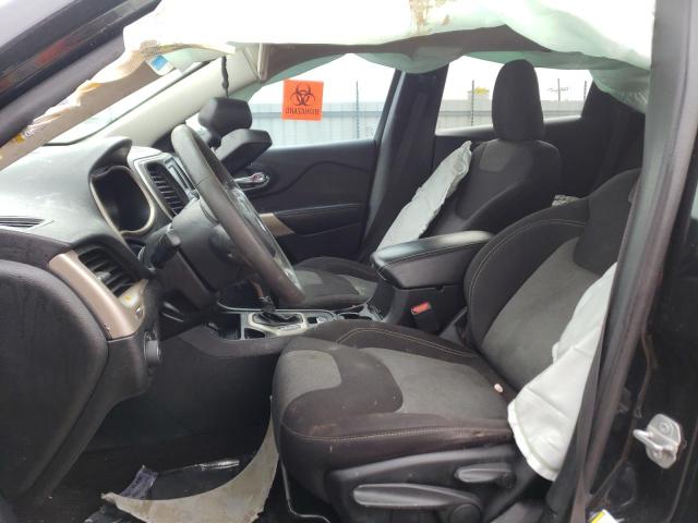 1C4PJLCBXJD615207 Jeep Cherokee Latitude