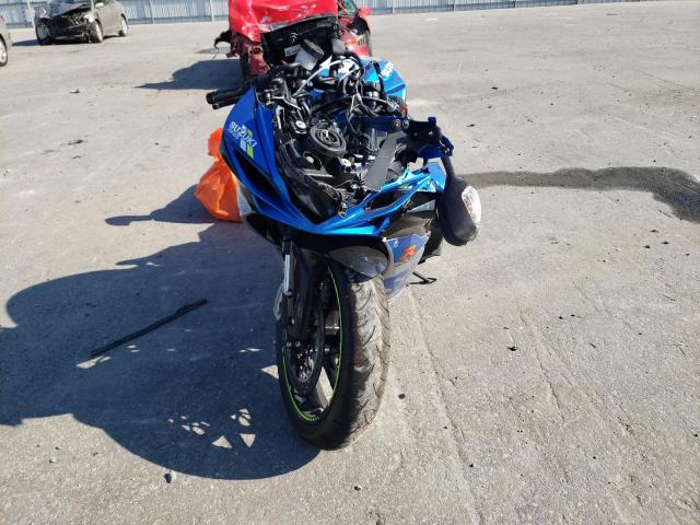 2022 SUZUKI GSX-R600 - JS1GN7FA4N7100524