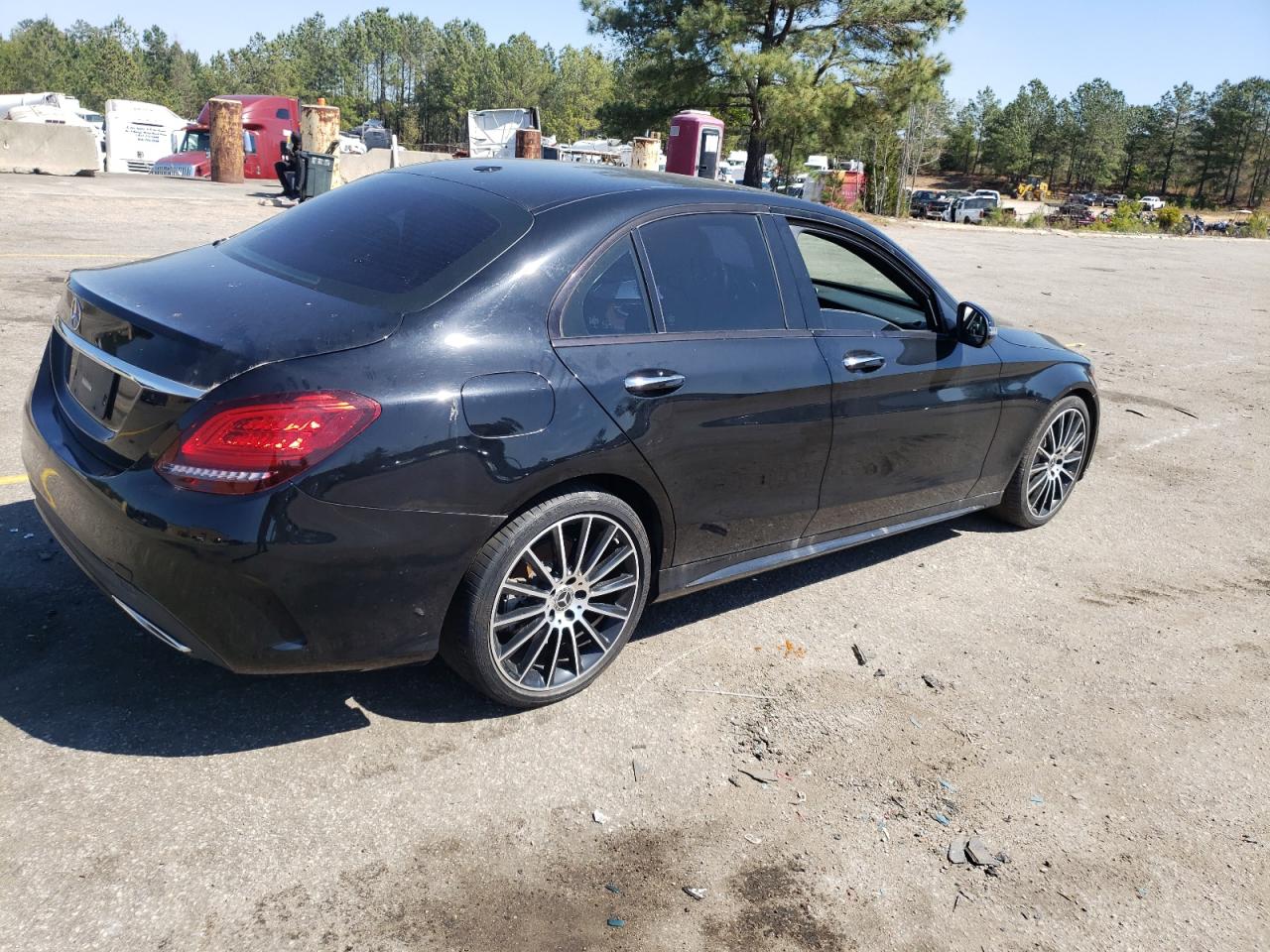 2019 Mercedes-Benz C 300 vin: 55SWF8DB0KU307237