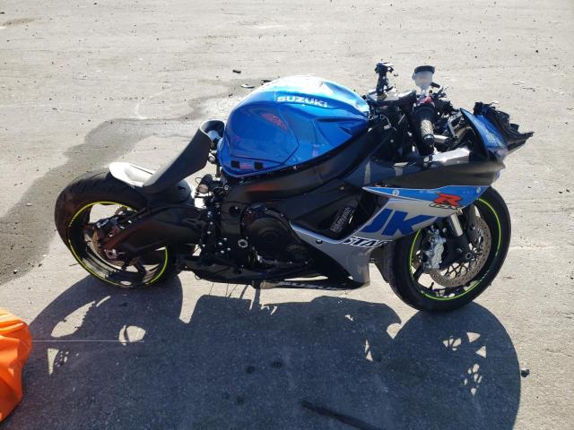 2022 SUZUKI GSX-R600 - JS1GN7FA4N7100524