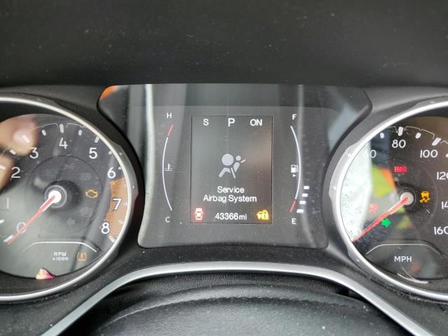 3C4NJCBB3KT706615 Jeep Compass Latitude