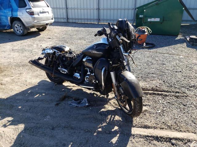 Salvage cars for sale from Copart Jacksonville, FL: 2017 Harley-Davidson Flhx Street Glide