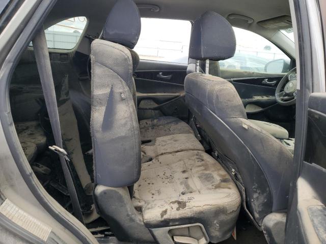 5XYPG4A53JG360645 KIA SORENTO LX