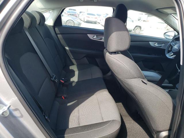 3KPF24AD6PE595046 KIA FORTE LX