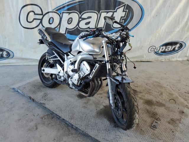 2004 YAMAHA FZ6 S - JYARJ08E84A001901