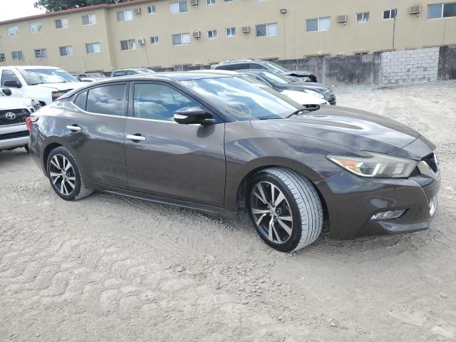 1N4AA6AP3GC398741 Nissan Maxima 3.5s