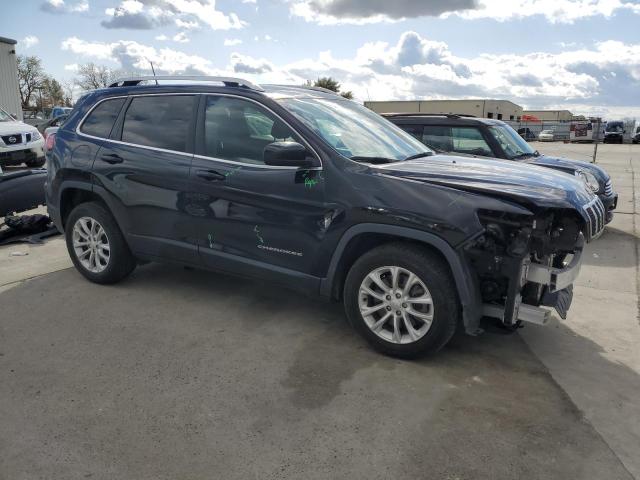 1C4PJLCB4KD487550 Jeep Cherokee Latitude