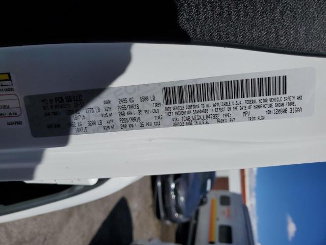 1C4BJWEGXJL847932 Jeep Wrangler Unlimited Sahara