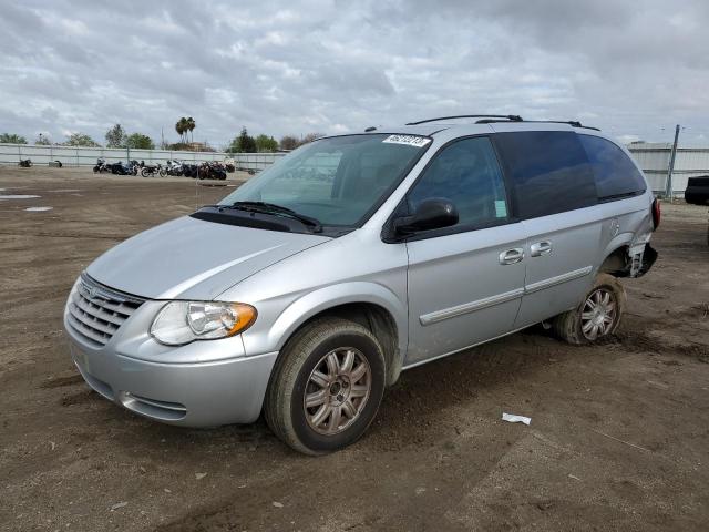 2006 Chrysler Town & Country Touring