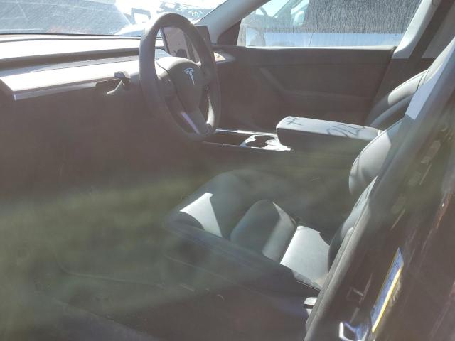 7SAYGAEE8NF427057 Tesla Model Y