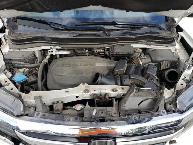 2017 HONDA PILOT ELIT - 5FNYF6H05HB061687