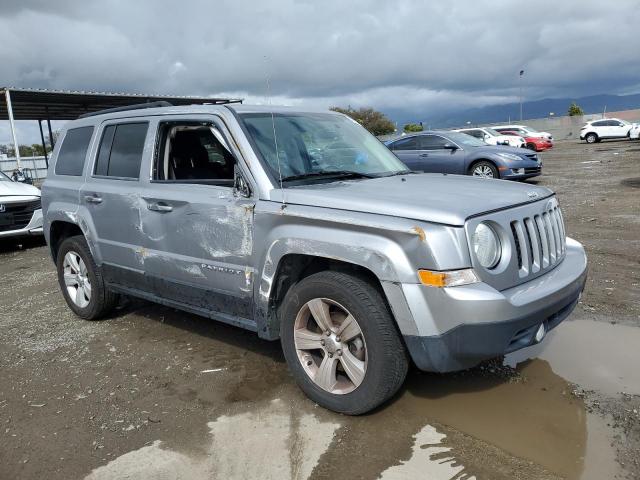 1C4NJPFA9GD722307 Jeep Patriot Latitude