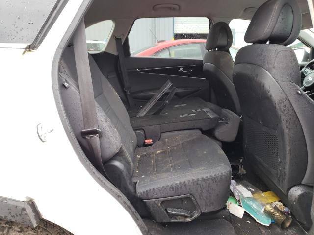 5XYPGDA30GG032994 KIA SORENTO LX
