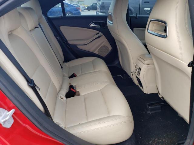 WDDSJ4GB0EN146242 Mercedes-Benz CLA 250 4MATIC