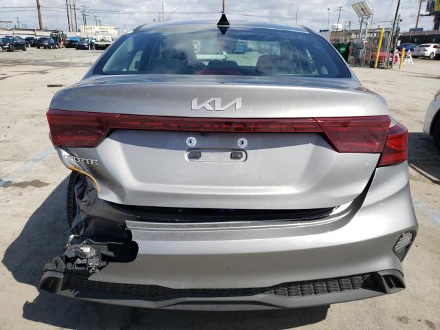 3KPF24AD6PE595046 KIA FORTE LX