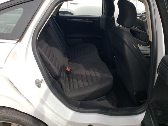 3FA6P0H79HR393926 Ford FUSION SE