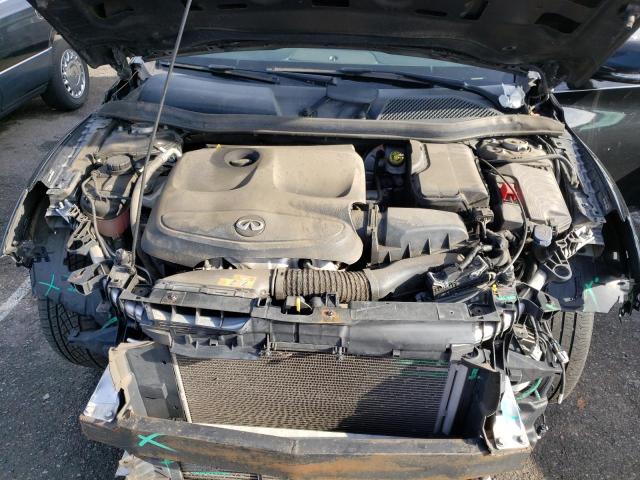 2018 INFINITI QX30 BASE - SJKCH5CP7JA005068