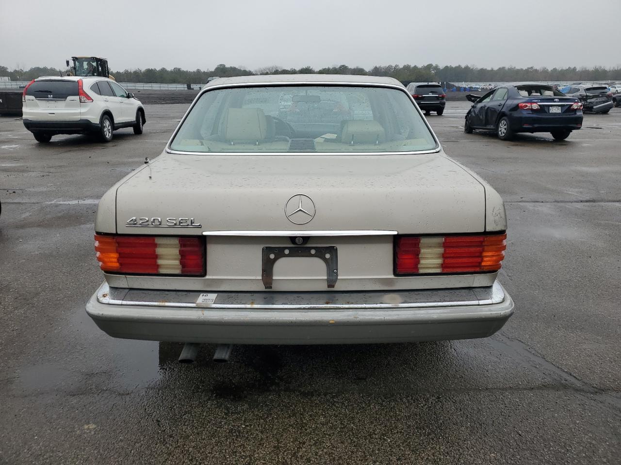 WDBCA35E1KA465561 1989 Mercedes-Benz 420 Sel