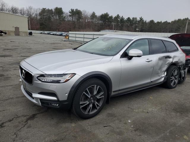 2018 Volvo V90 Cross Country 