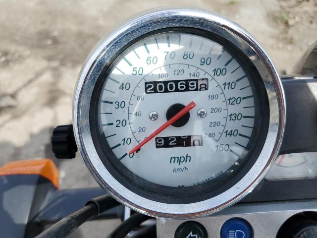 2000 KAWASAKI ZR750 F - JKAZRDF18YA020436