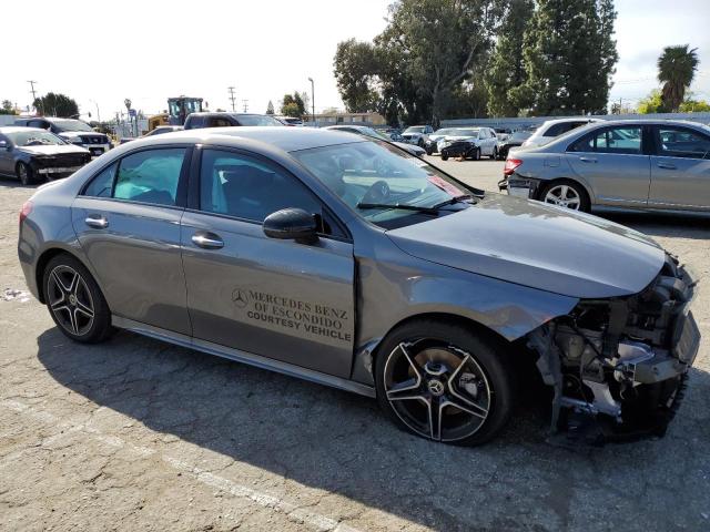 W1K3G4EB7NJ366085 Mercedes-Benz A 220