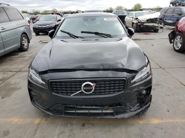 2022 VOLVO S60 B5 MOM 7JRL12FZ0NG163047