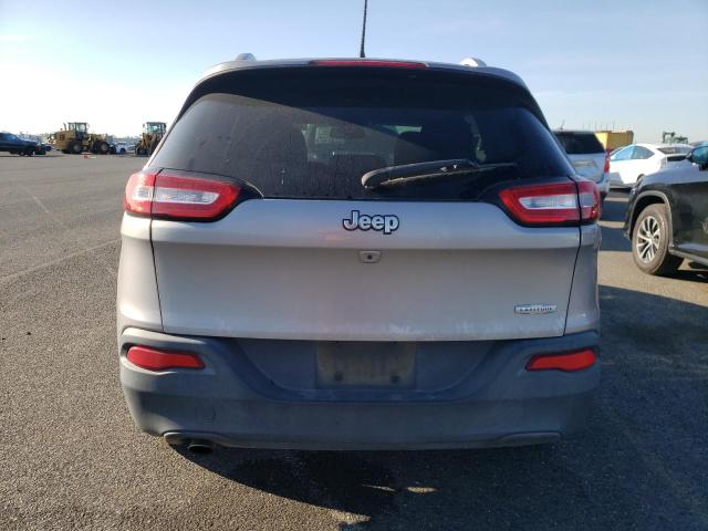 1C4PJLCB8HW663612 Jeep Cherokee Latitude