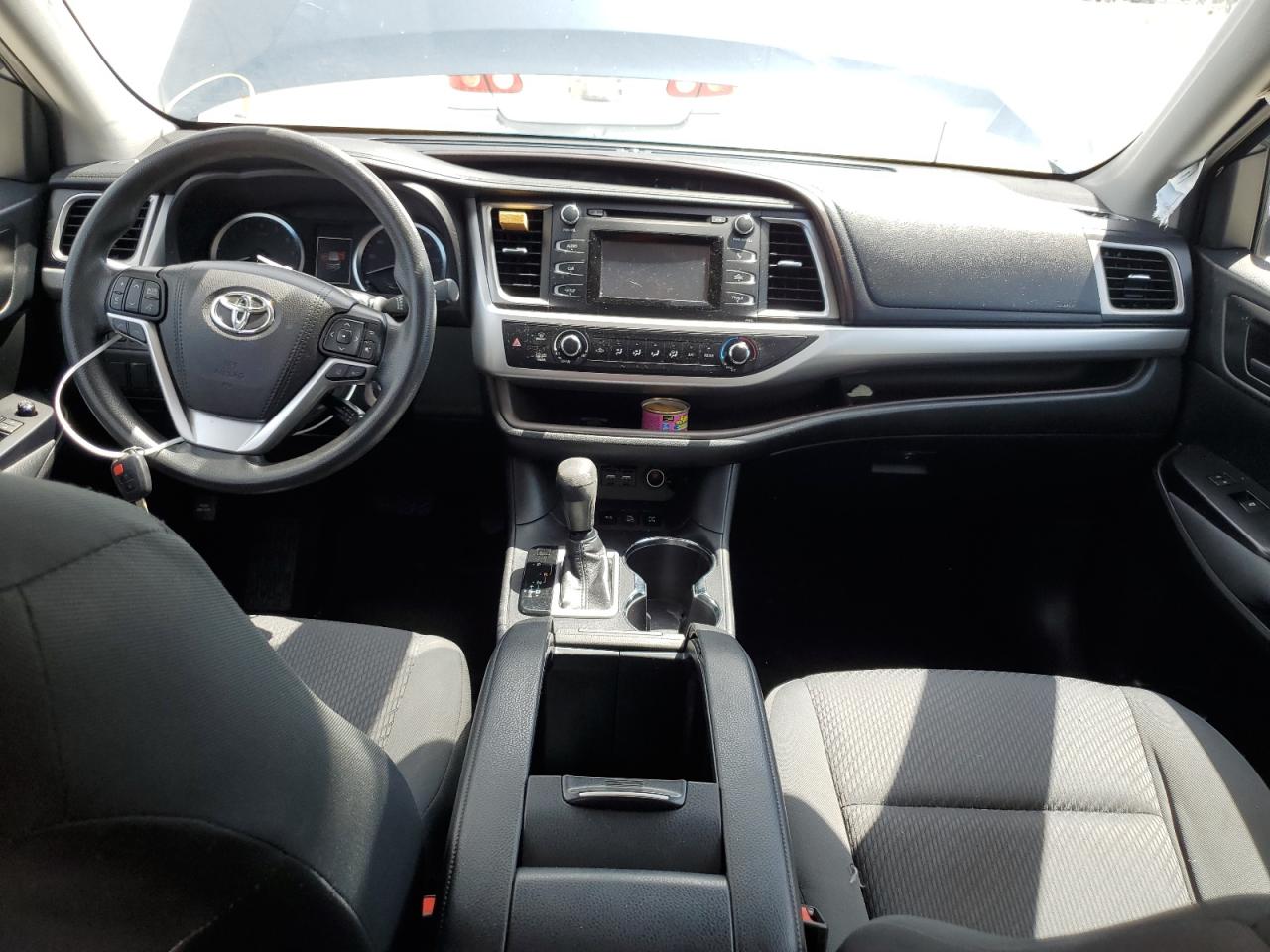 5TDBZRFH5KS945624 TOYOTA HIGHLANDER 2019