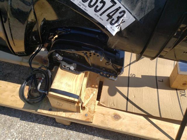  MERCURY BOAT MOTOR 2022 Чорний