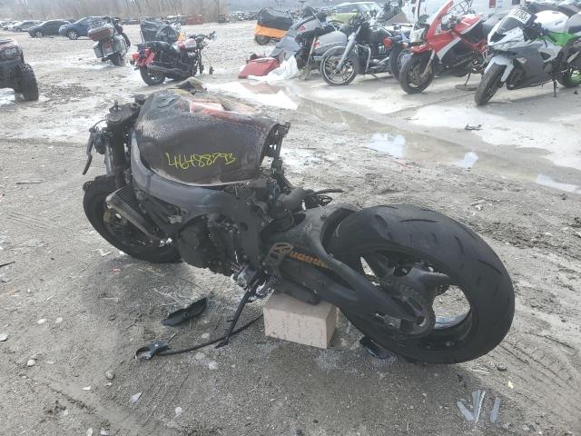 2022 SUZUKI GSX-R600 - JS1GN7FA1N7100481