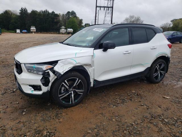 2020 Volvo XC40 