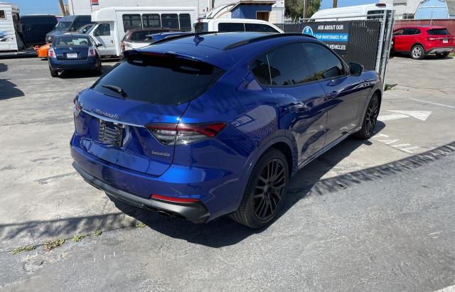 ZN661YUMXNX383879 Maserati Levante Modena