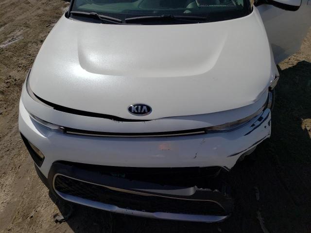 KNDJ23AU2L7715567 KIA SOUL LX